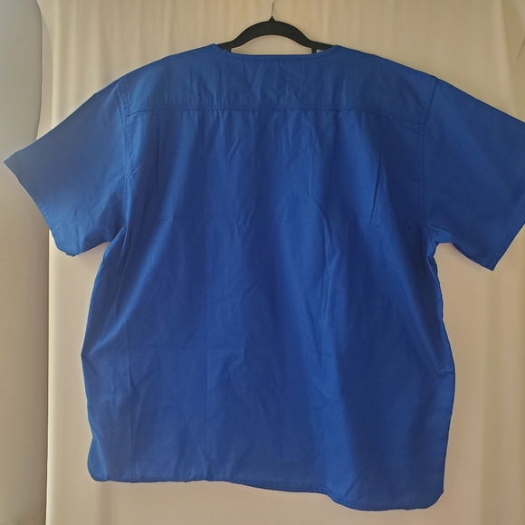 Carhartt size XL NWT Men's bright blue v-neck, S/sl 1 pocket scrubs - Picture 6 of 8